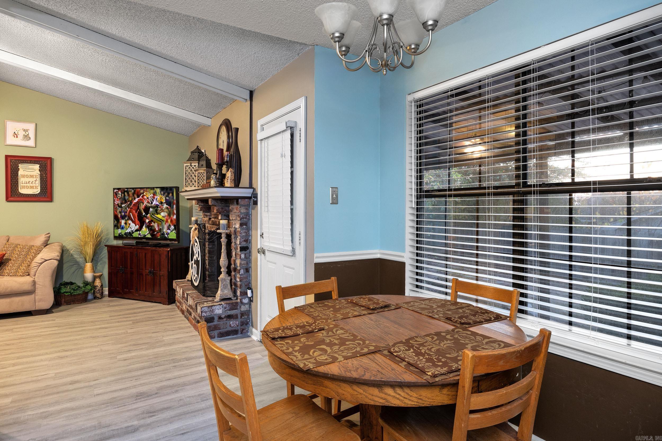 98 Point West Circle