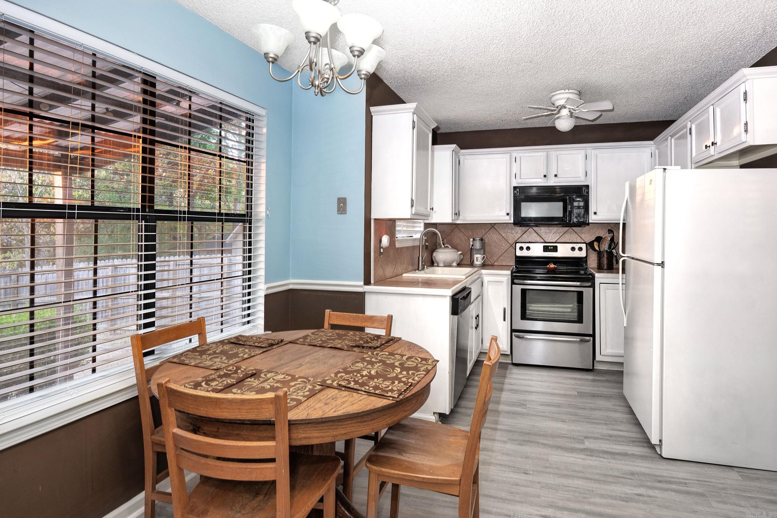 98 Point West Circle