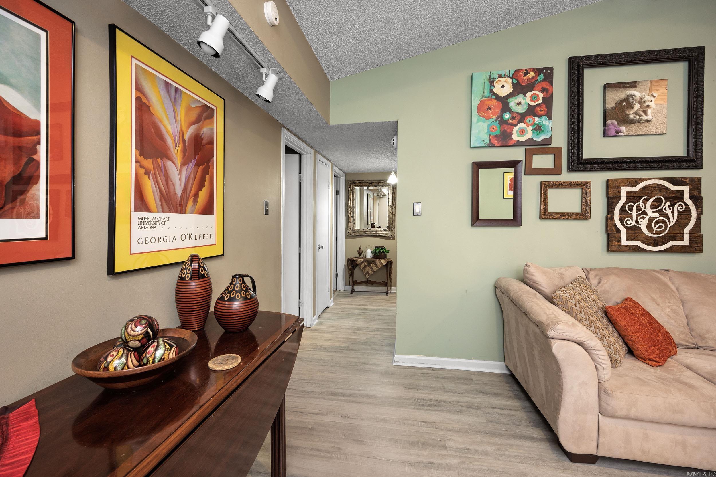 98 Point West Circle