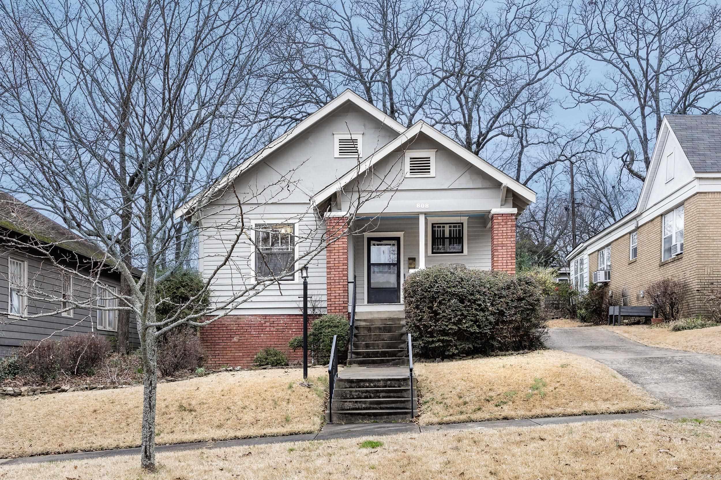 808 N Jackson Street