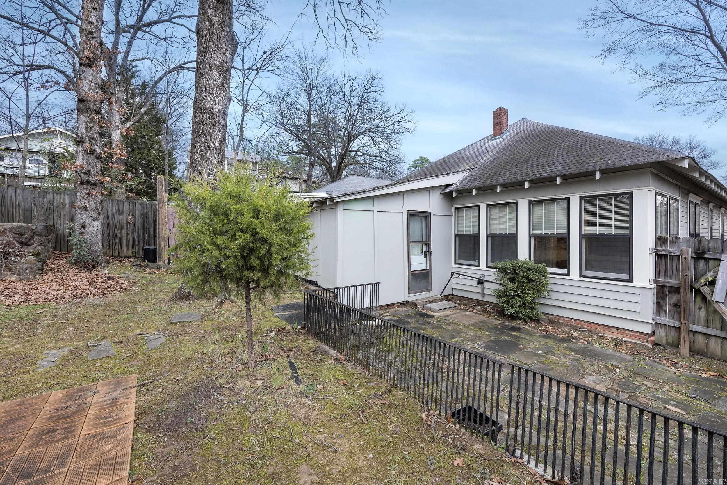 808 N Jackson Street