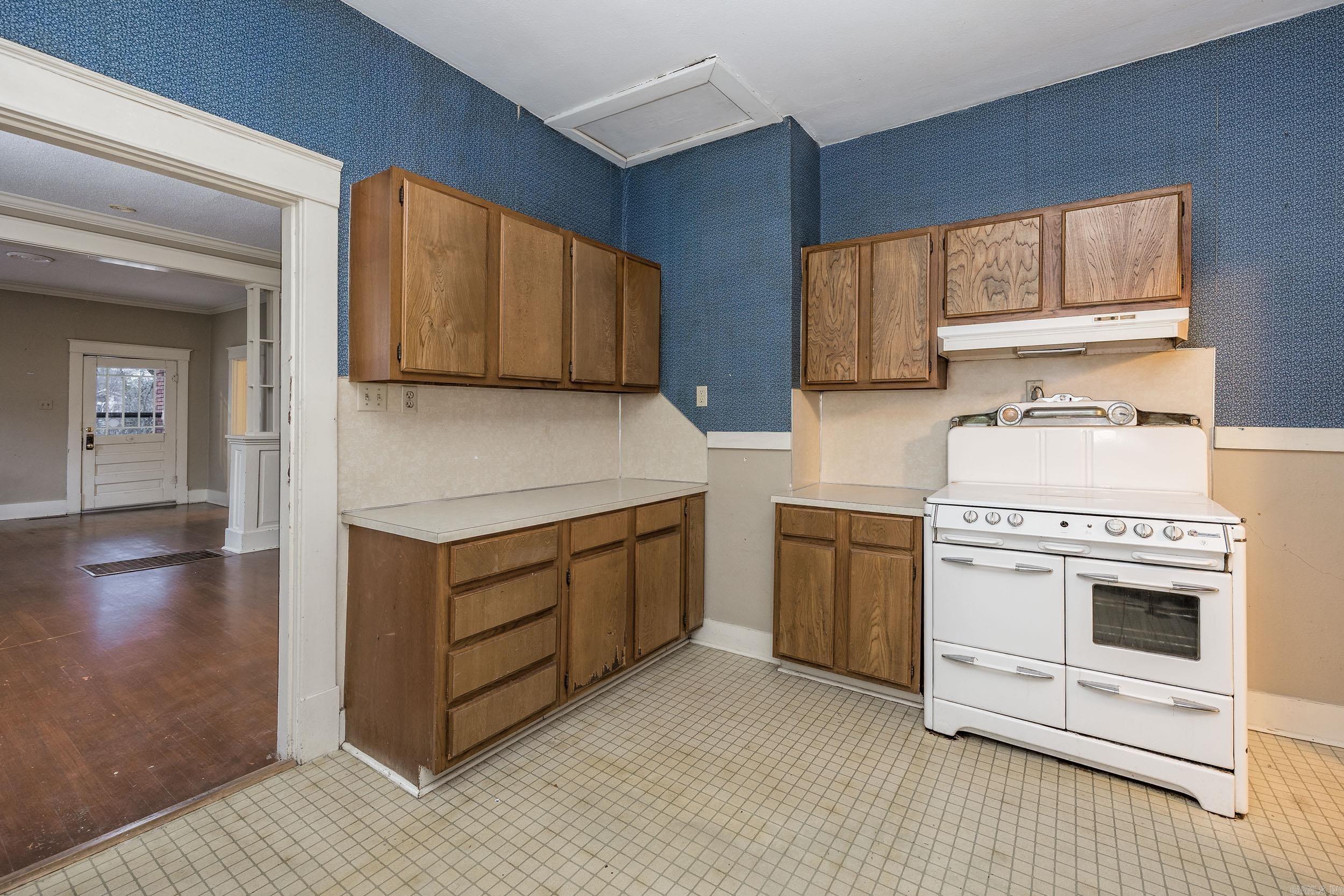 808 N Jackson Street