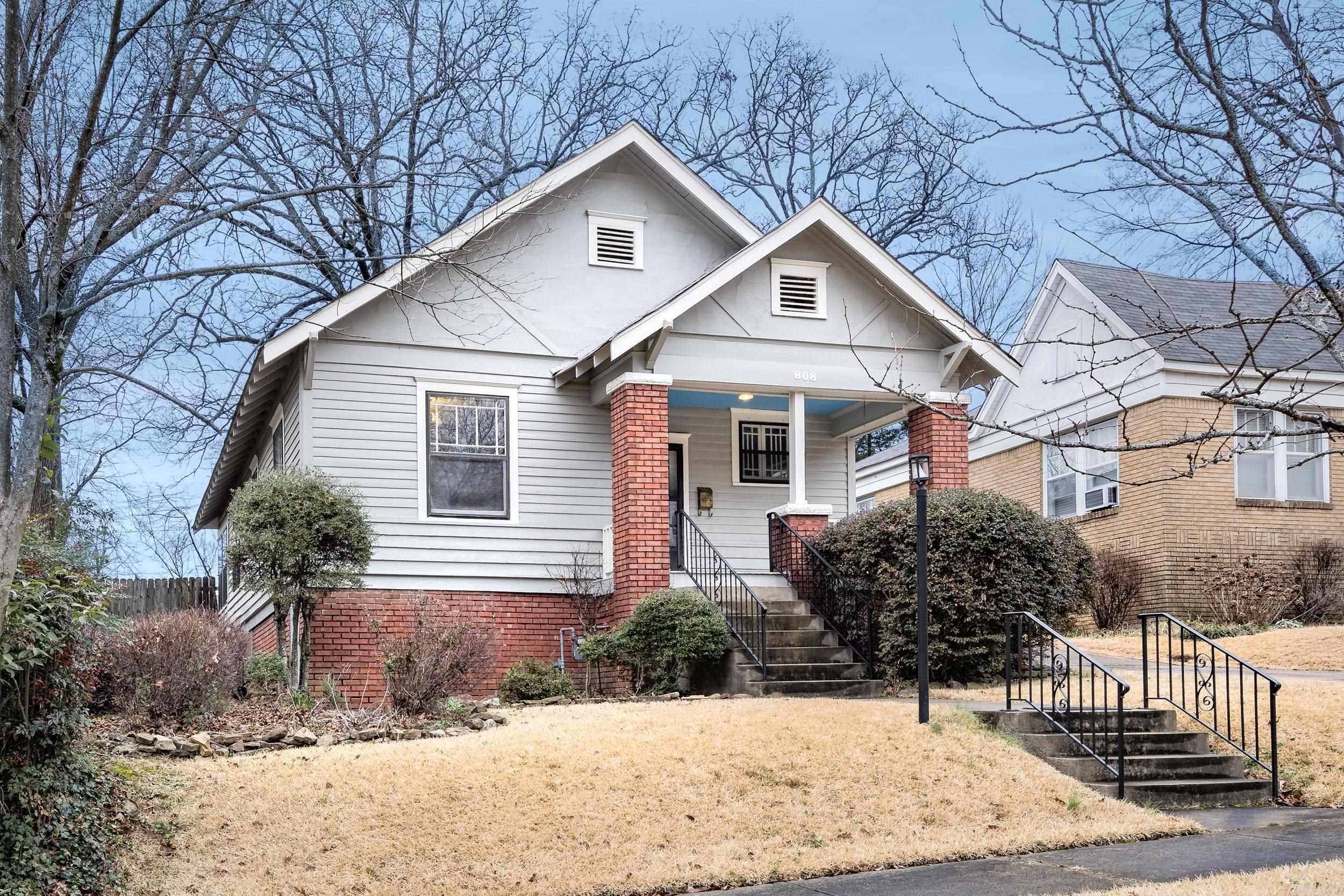 808 N Jackson Street