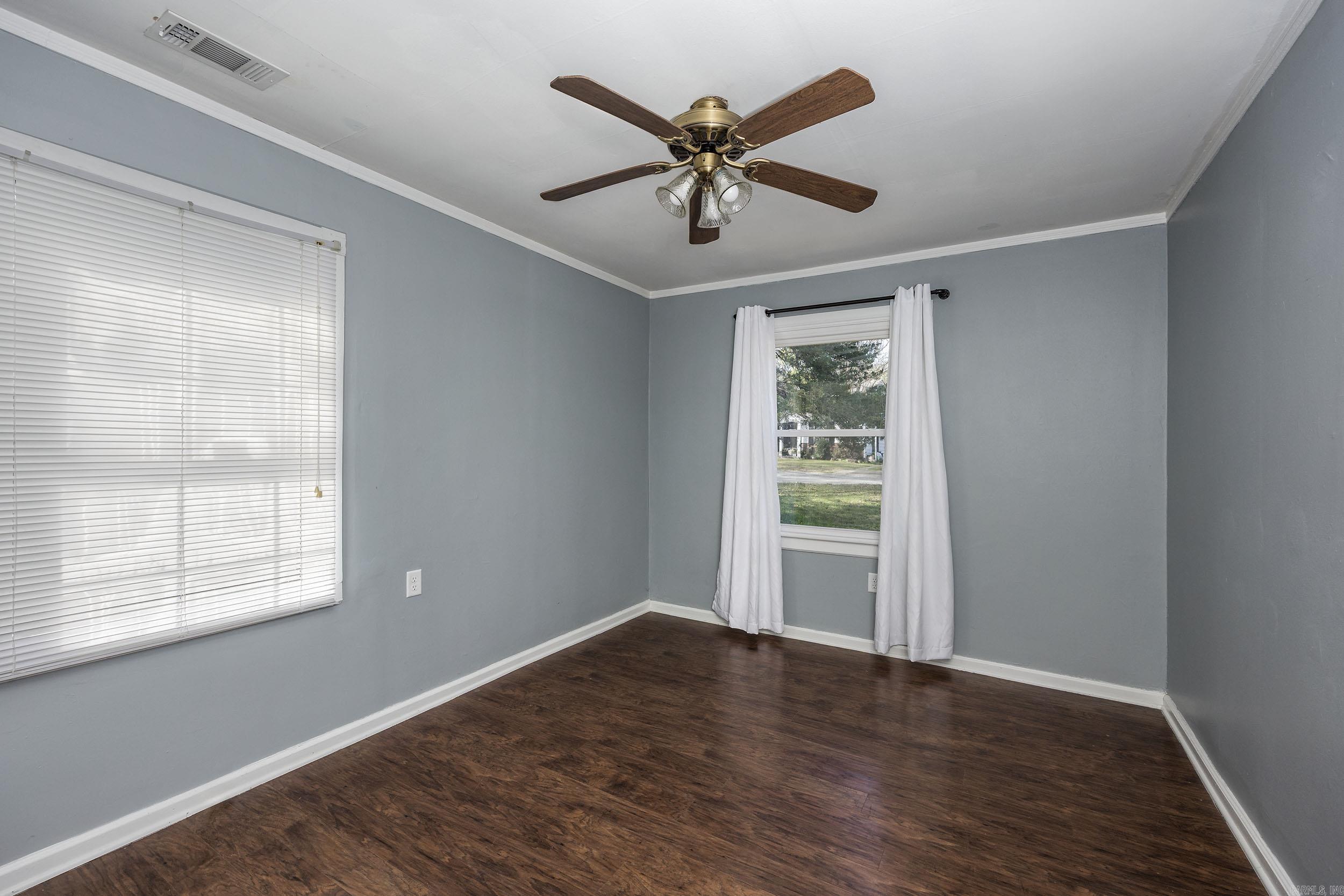 1718 Lilac Circle