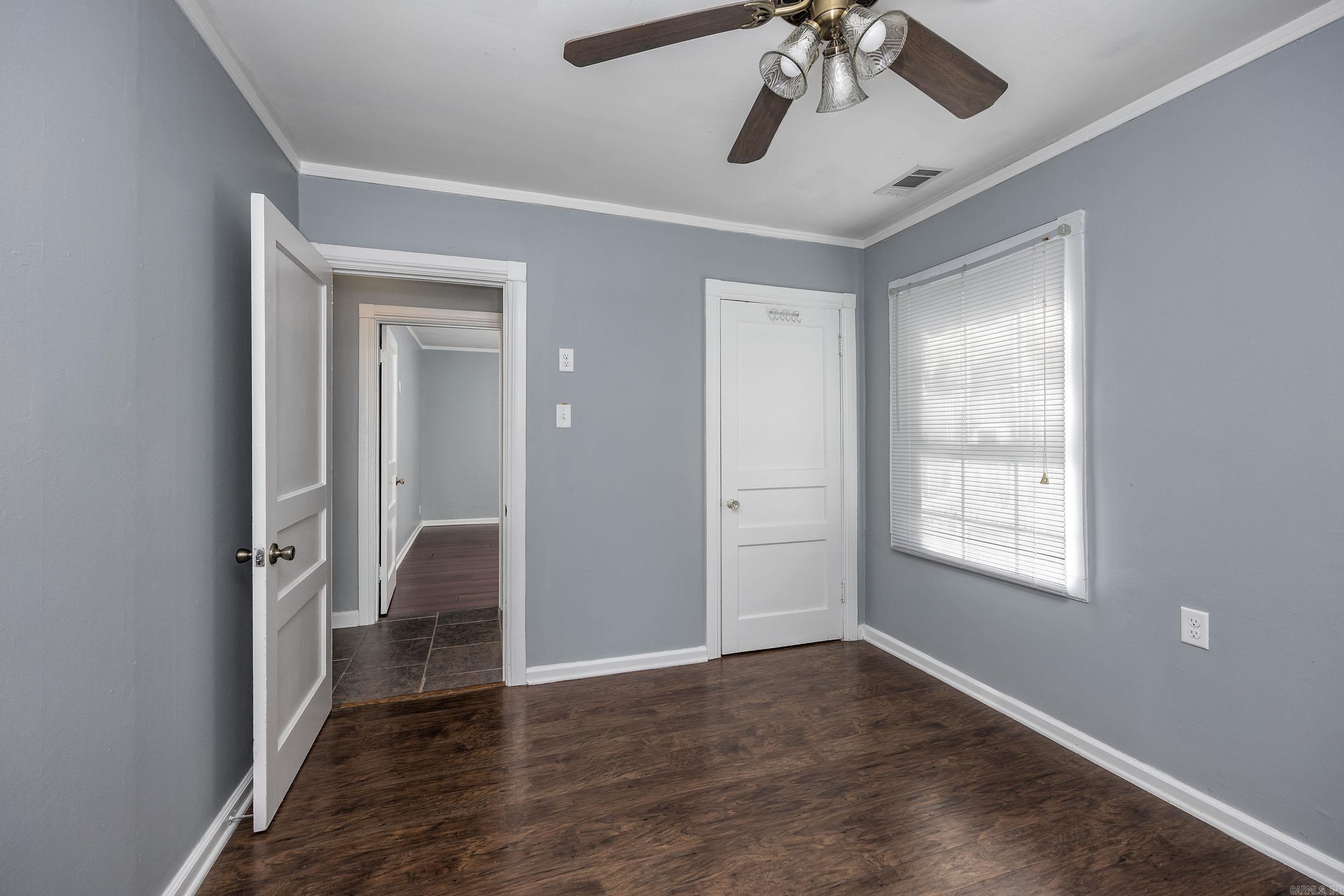 1718 Lilac Circle