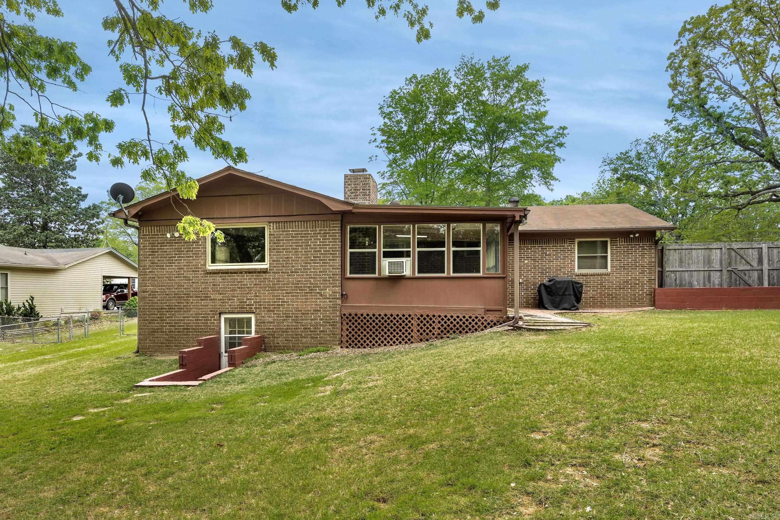 5909 Mandan Road
