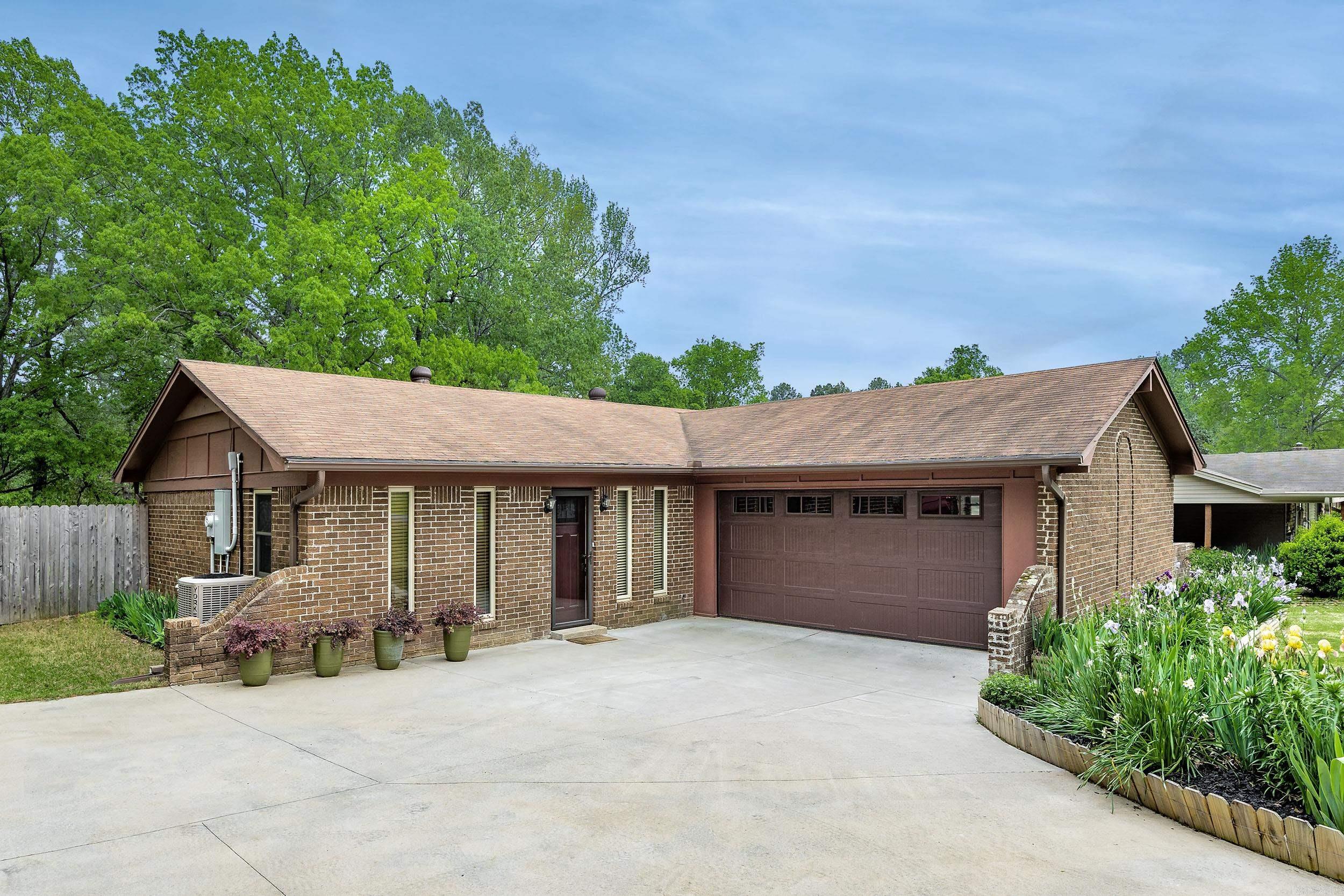 5909 Mandan Road