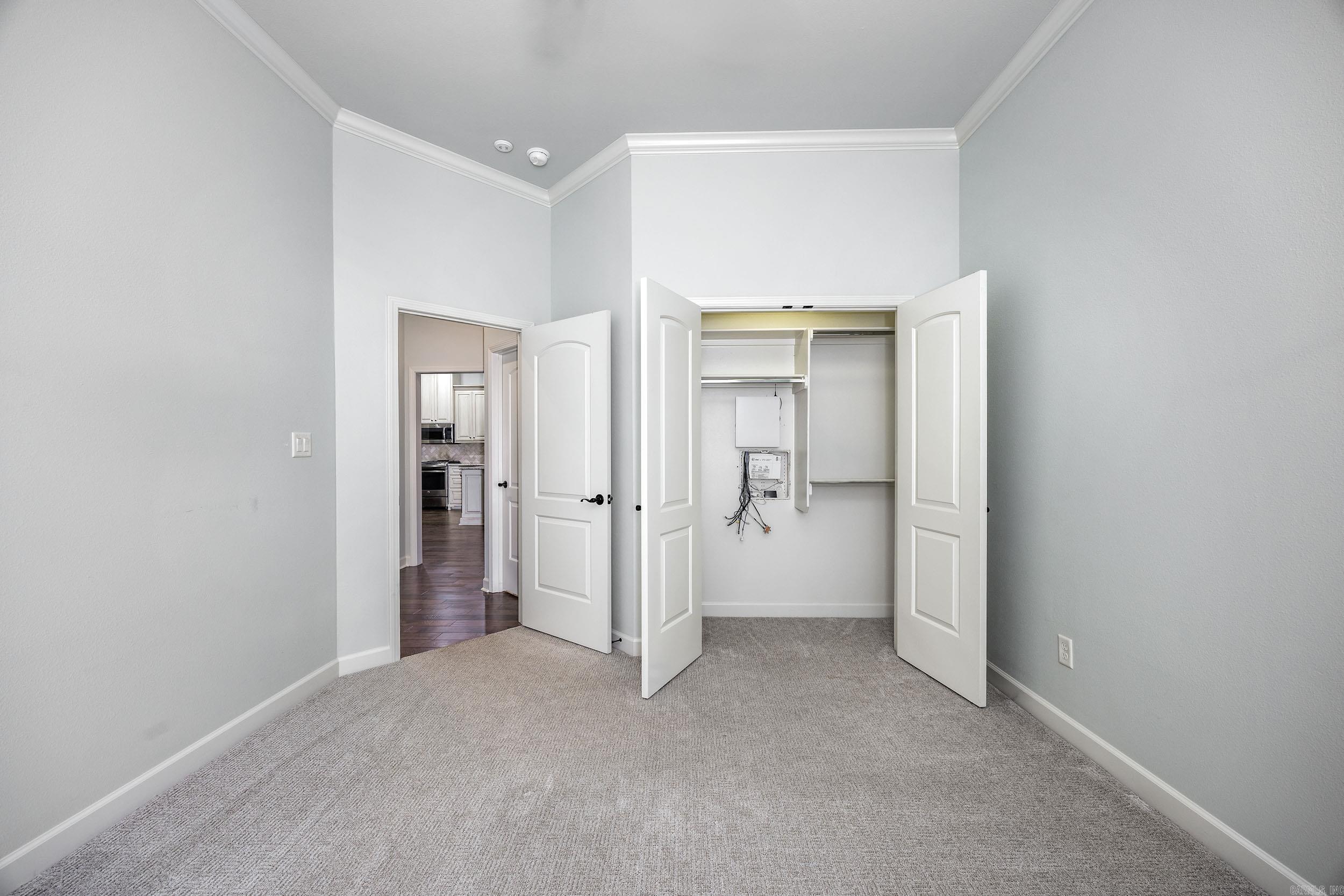 2300 Gordon Road