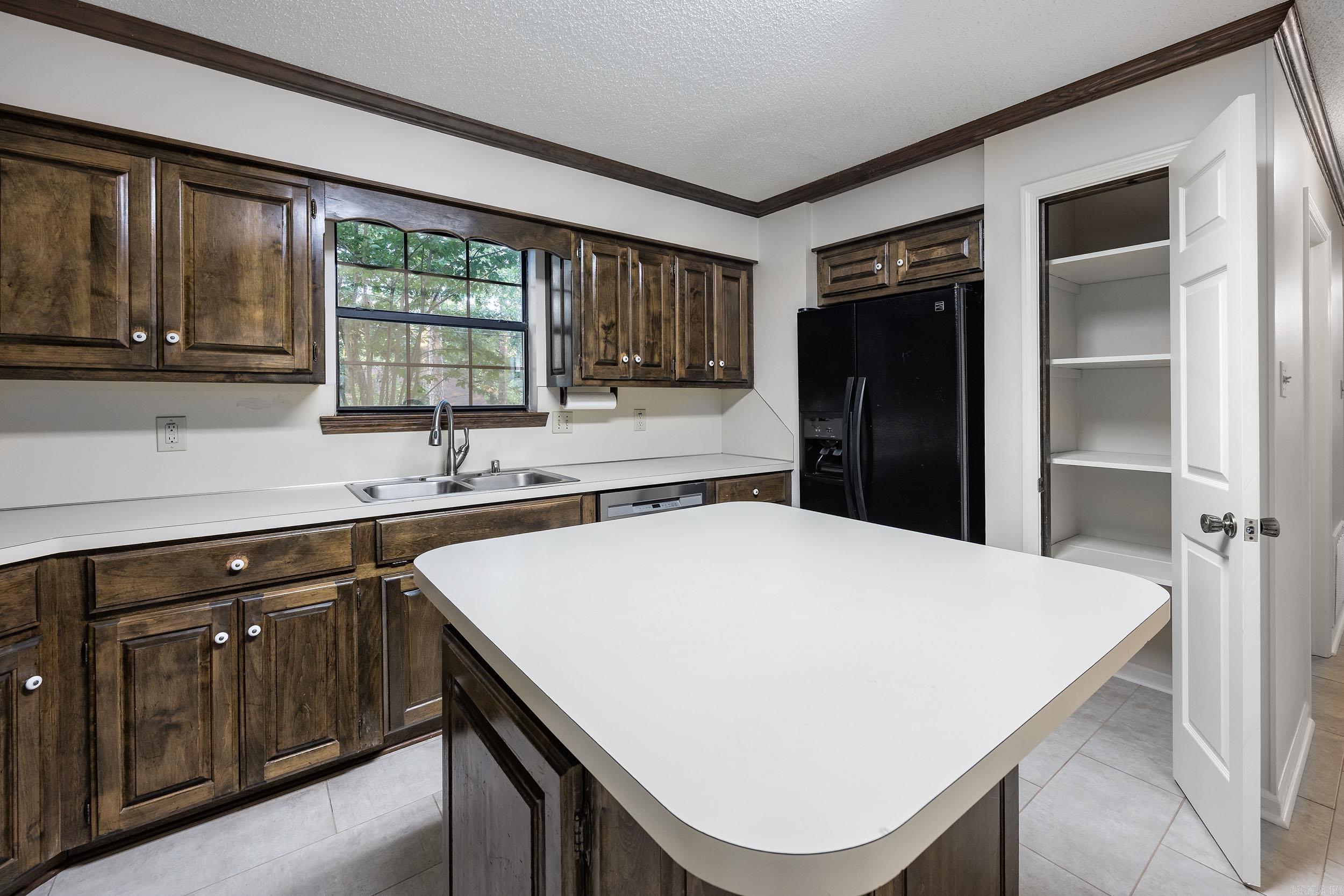 2101 Hickory Nut Court