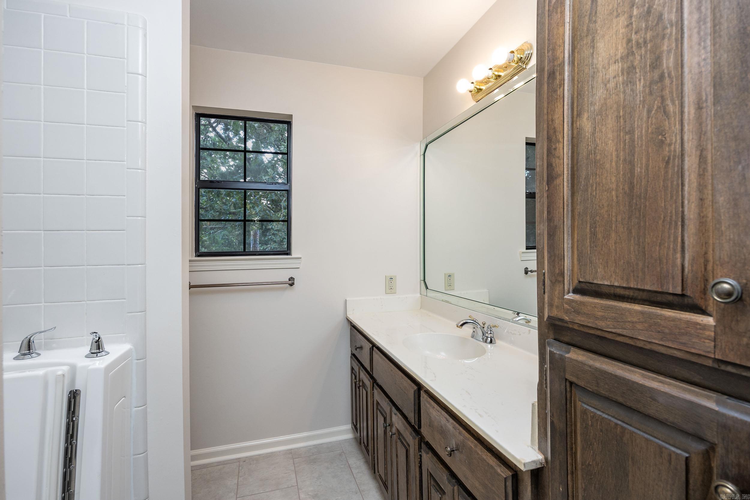 2101 Hickory Nut Court