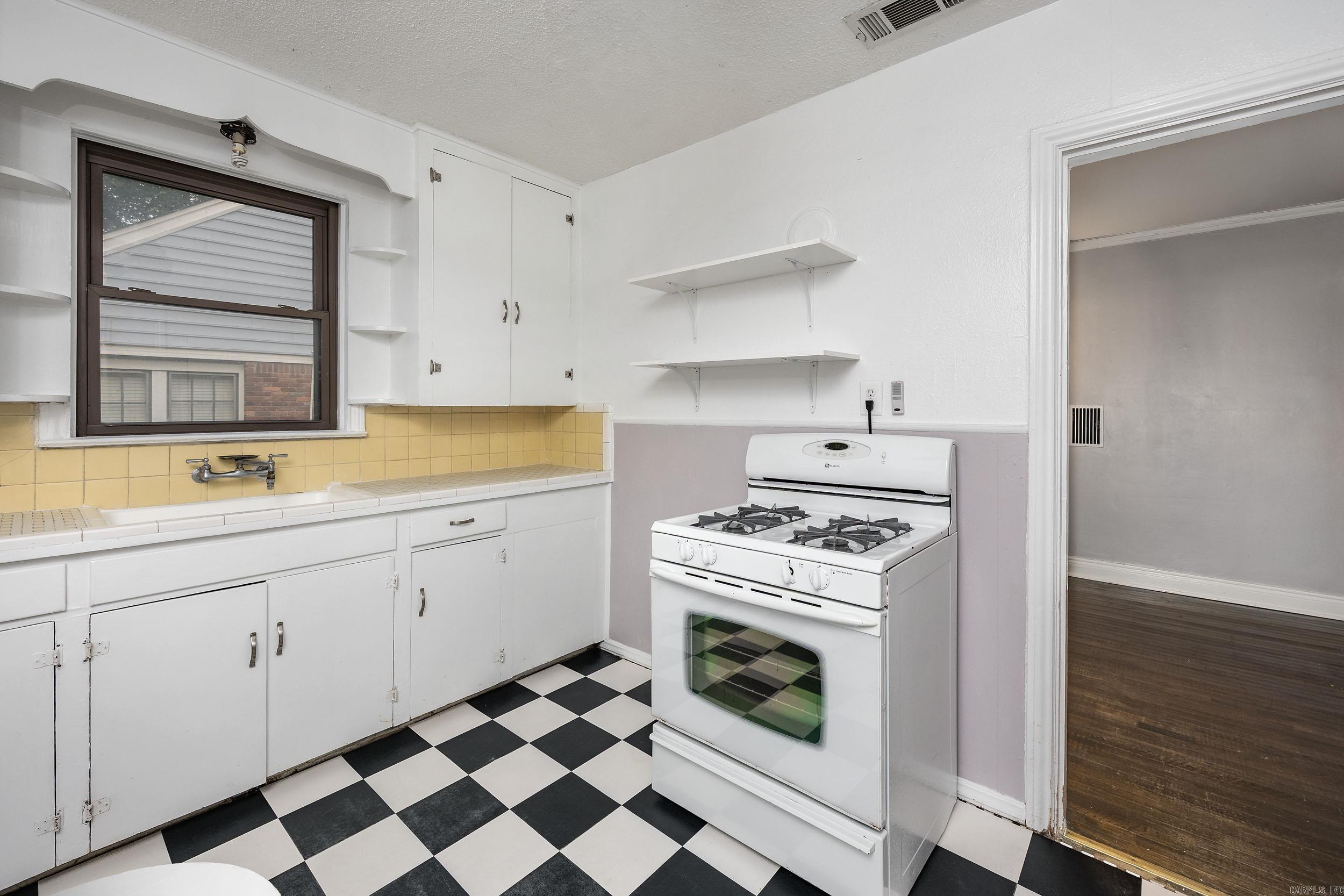 505 Cherry Hill Drive