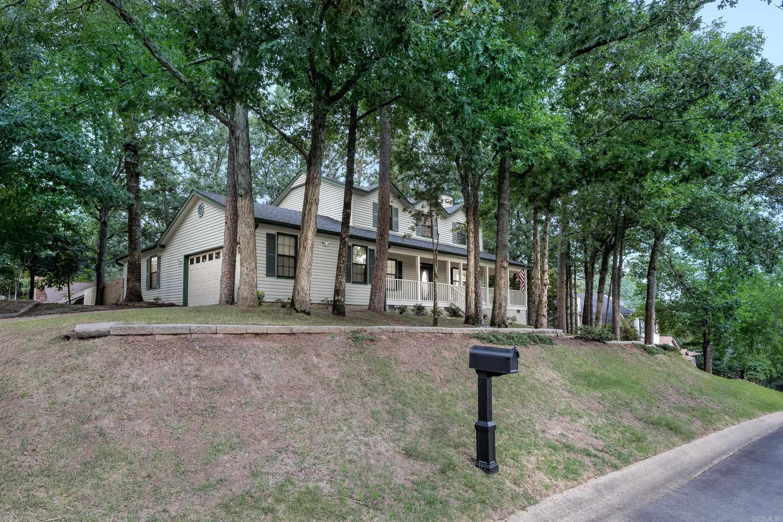 2101 Hickory Nut Court