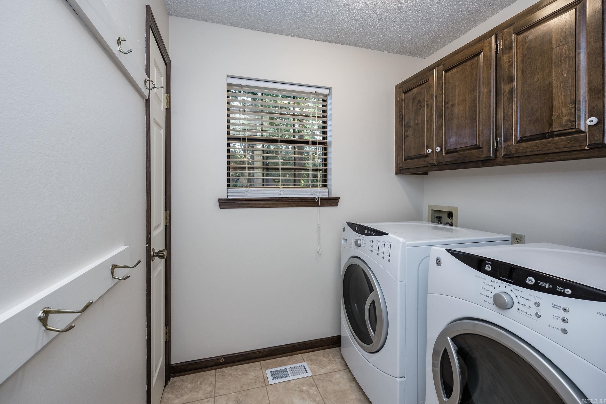 2101 Hickory Nut Court