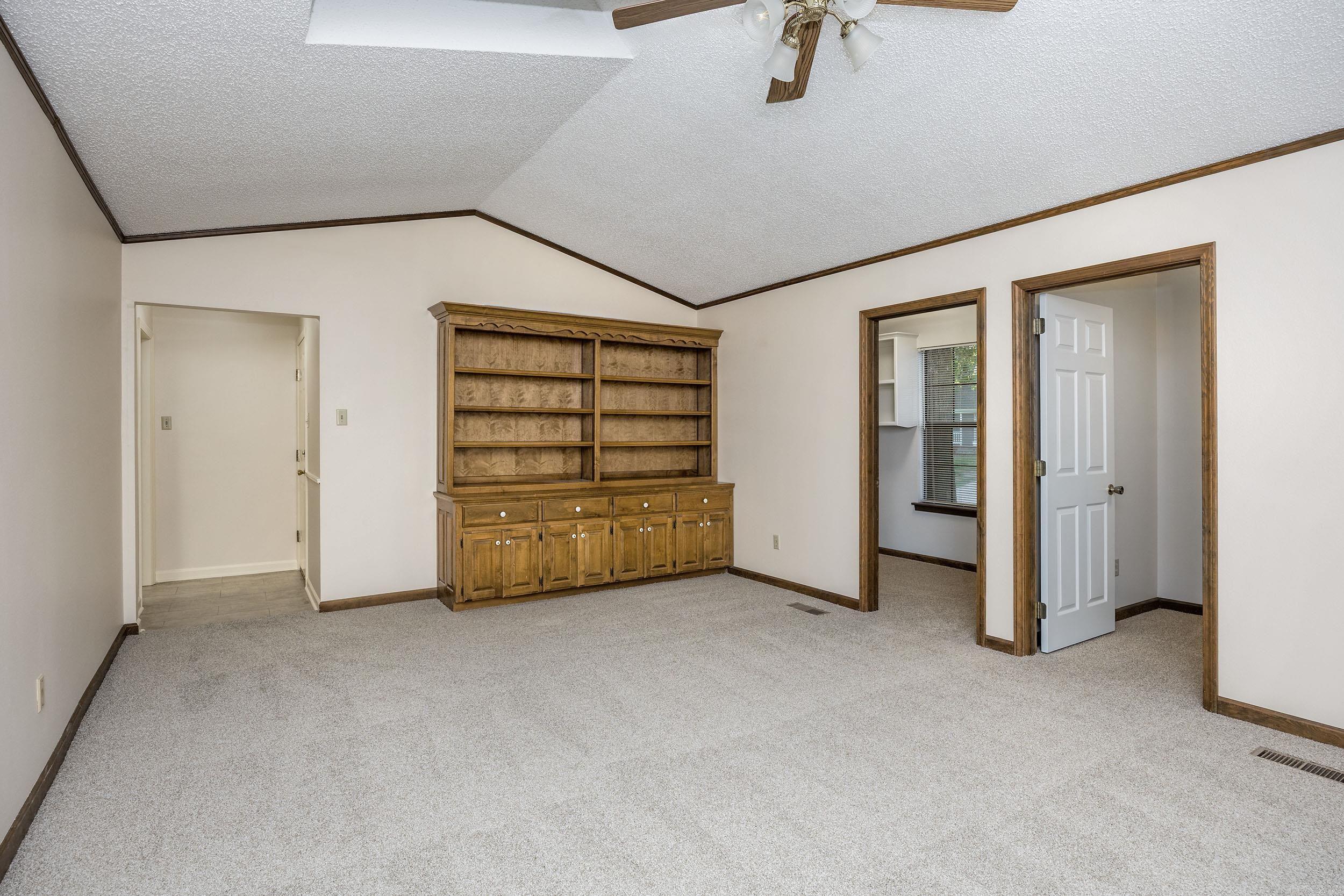 2101 Hickory Nut Court