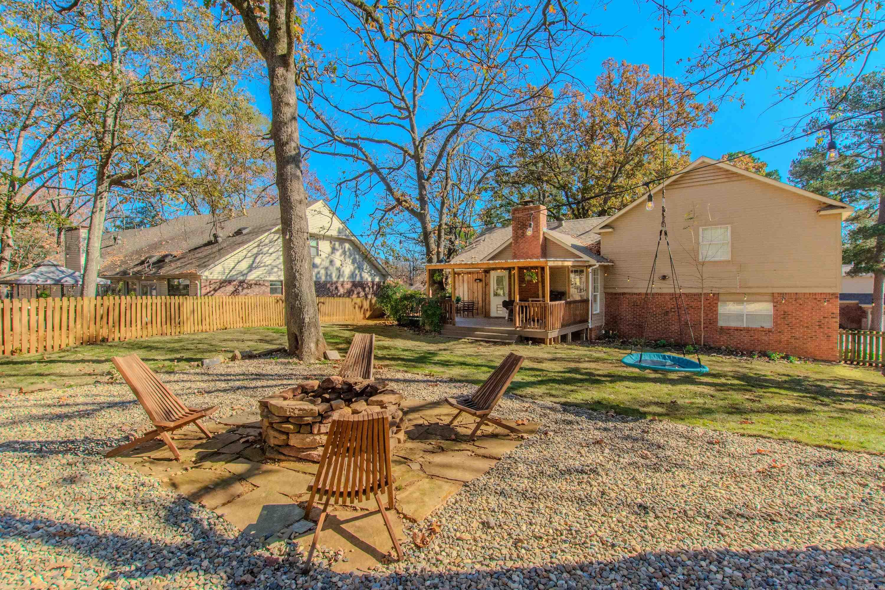 14 Braeswood Place