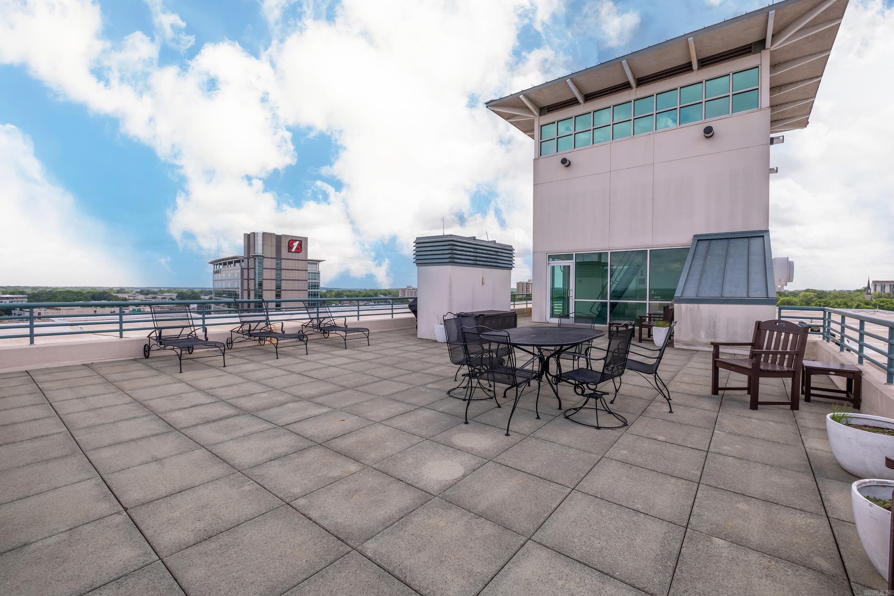 200 River Market Avenue Unit: 708