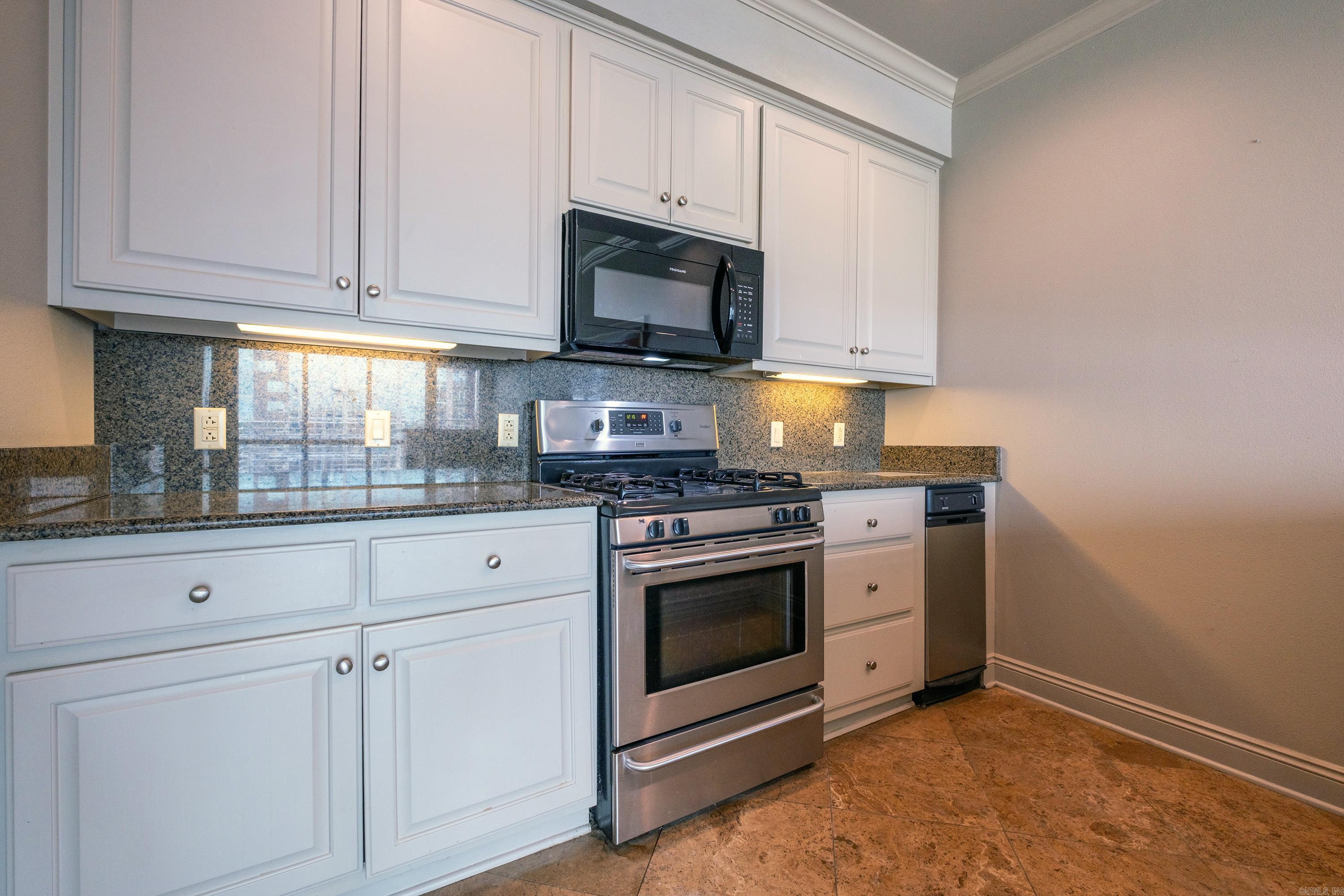200 River Market Avenue Unit: 708