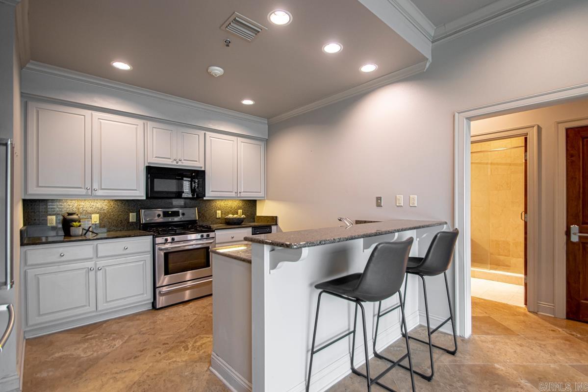 200 River Market Avenue Unit: 708