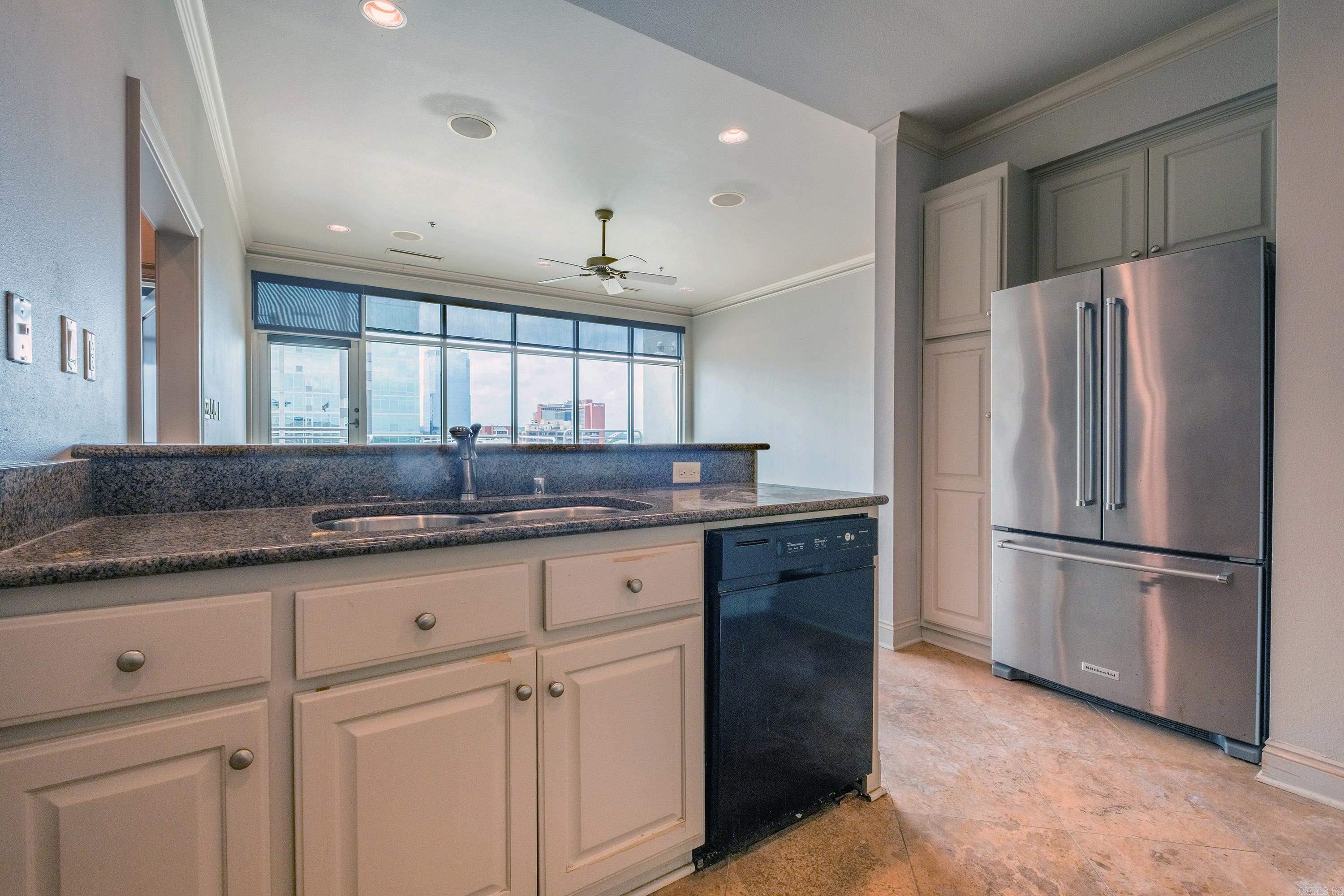 200 River Market Avenue Unit: 708