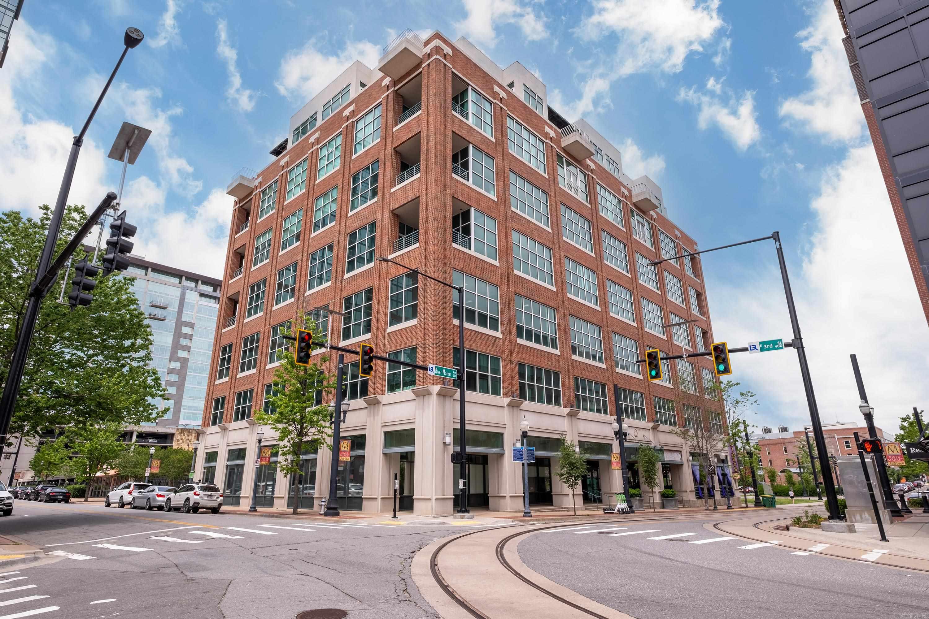 200 River Market Avenue Unit: 708