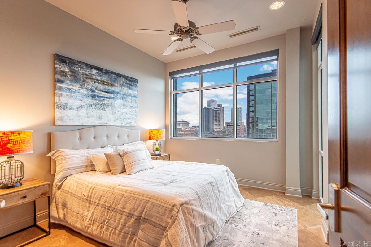 200 River Market Avenue Unit: 708