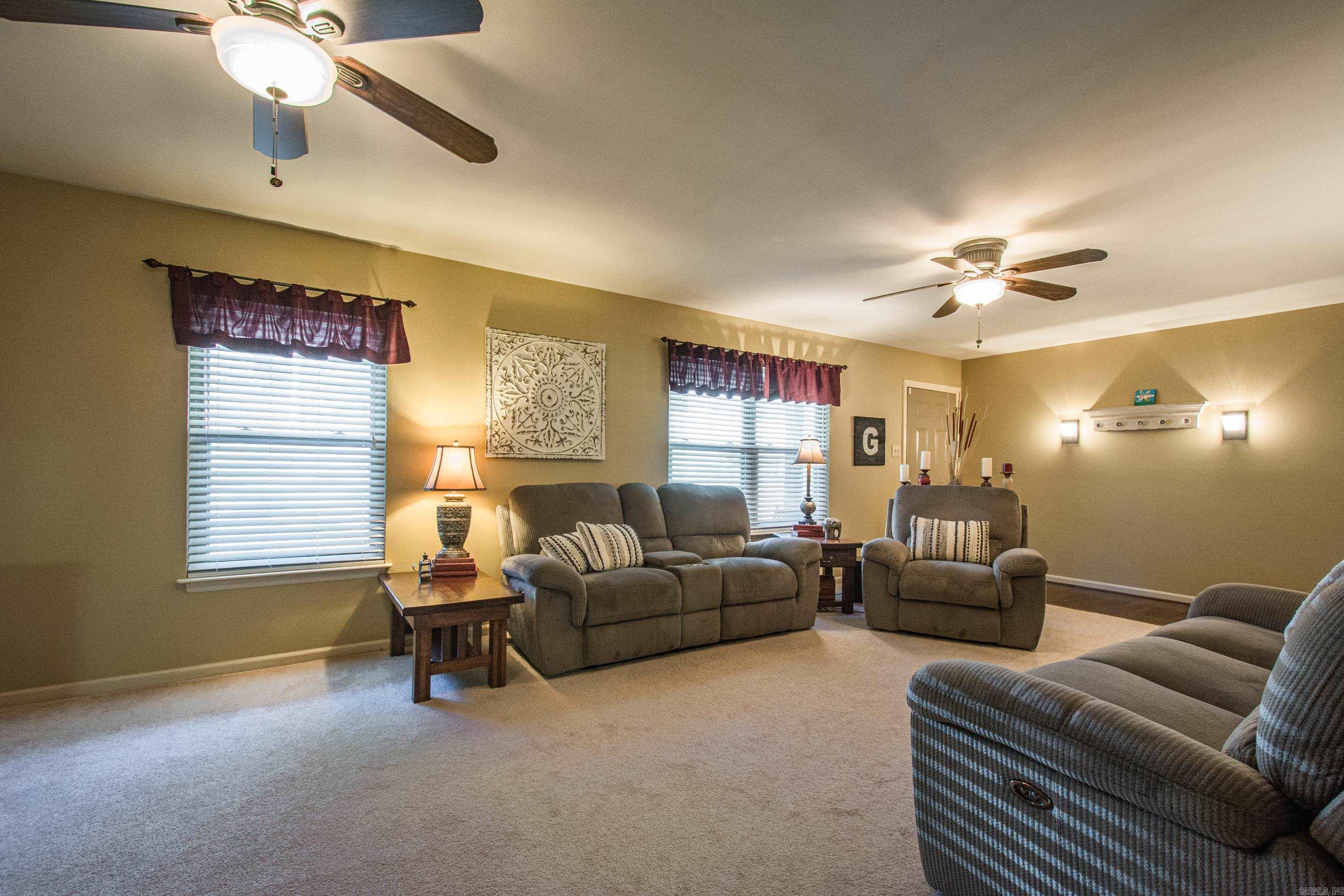 31 Flintwood Drive
