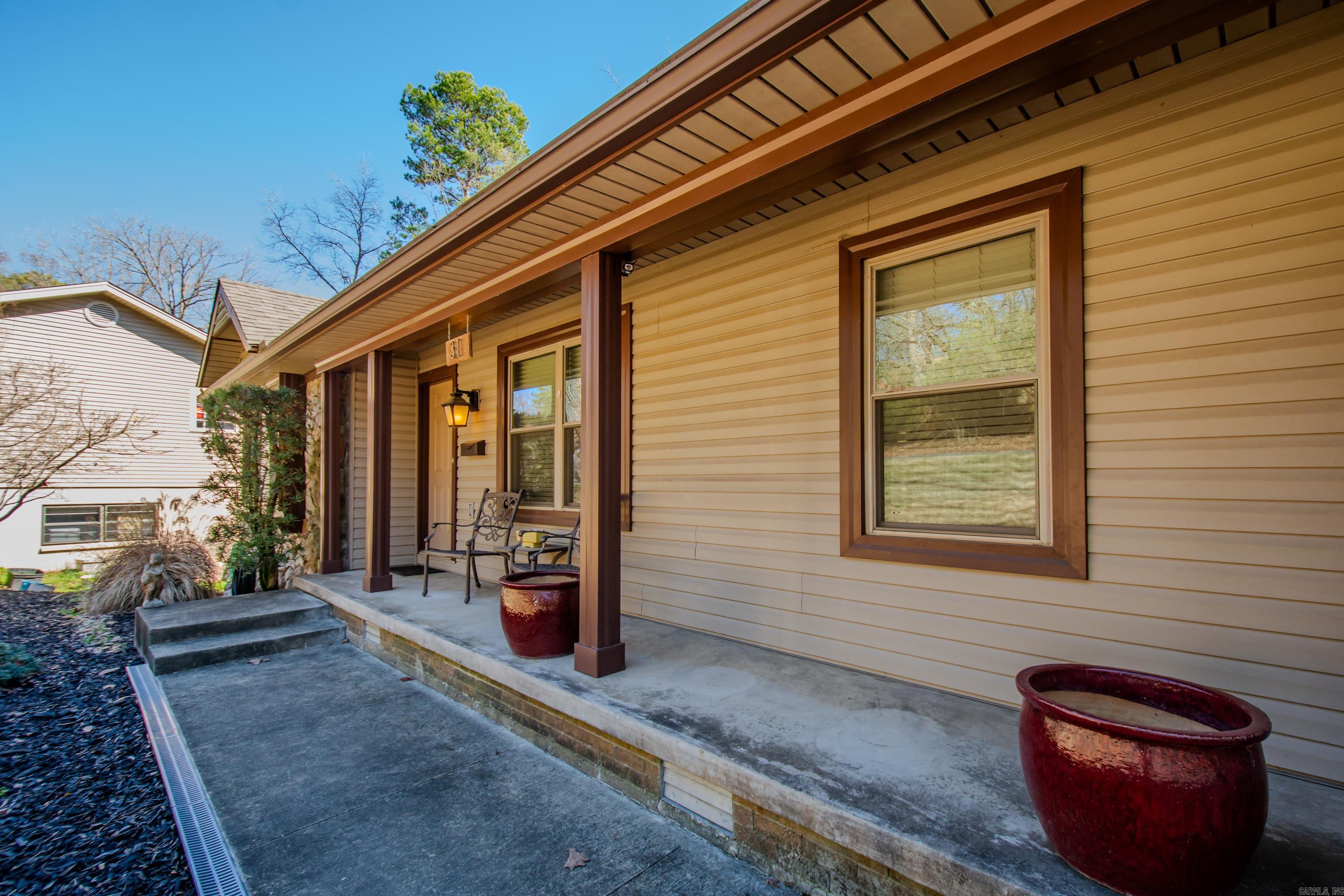 31 Flintwood Drive