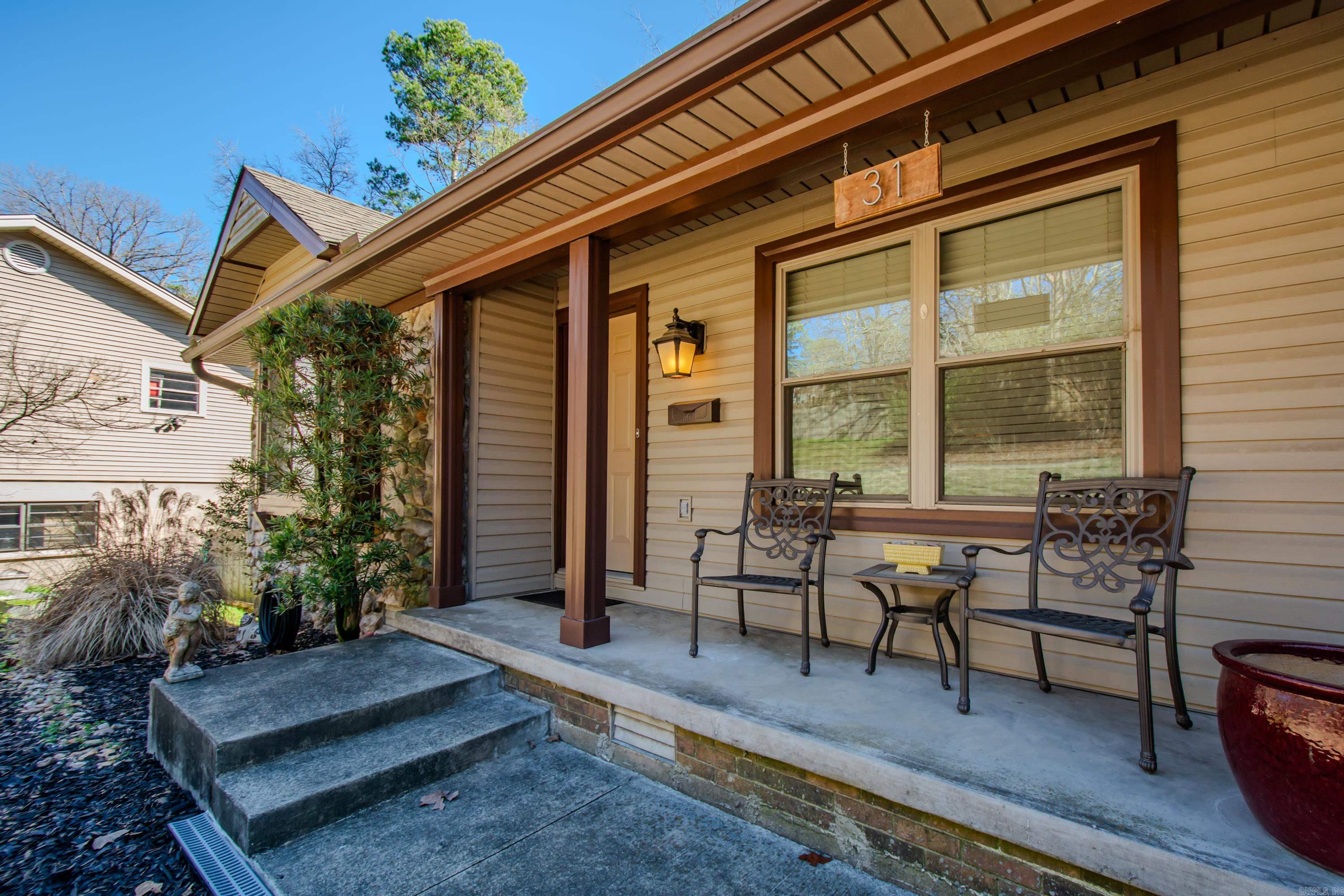 31 Flintwood Drive