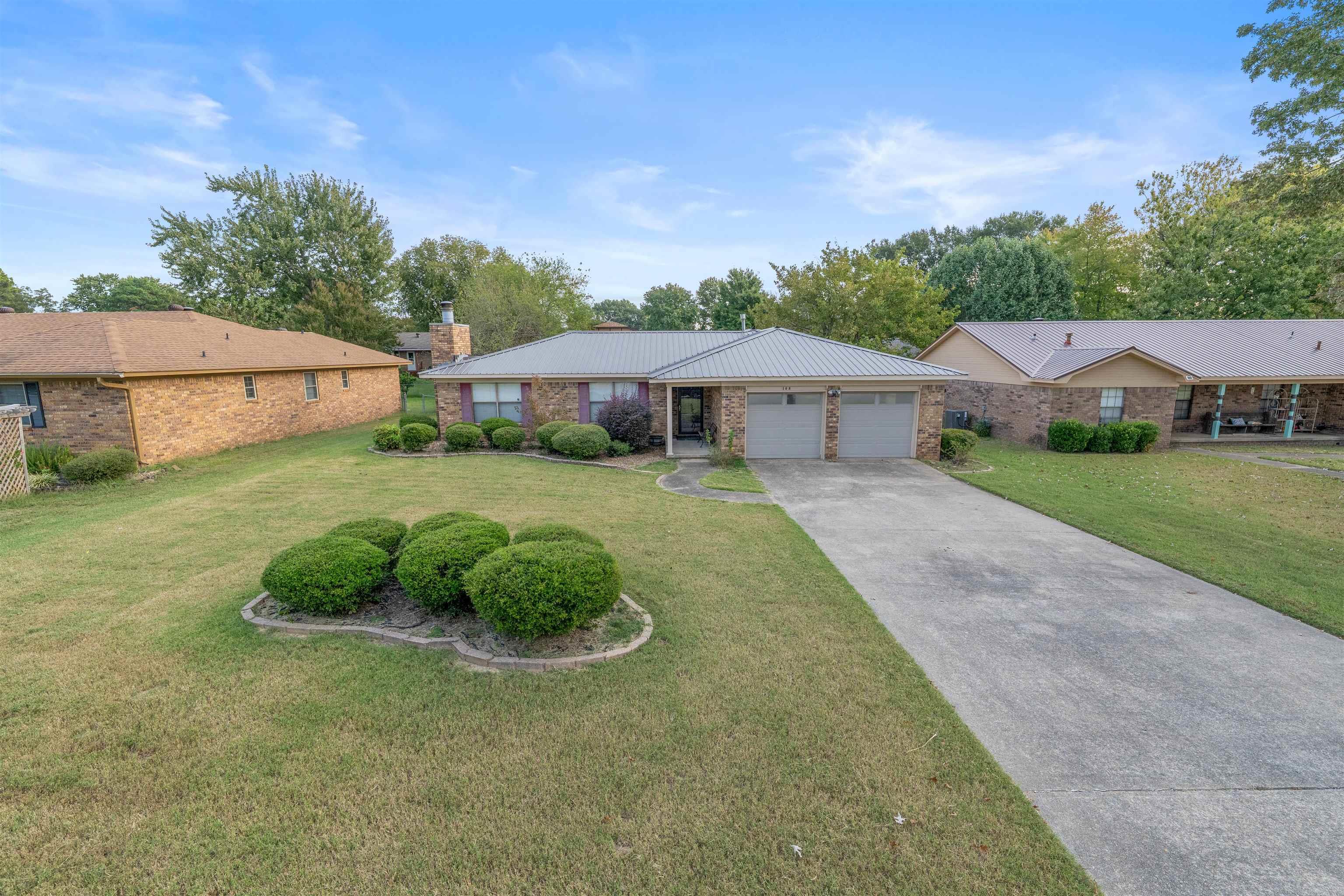 108 Devon Cove