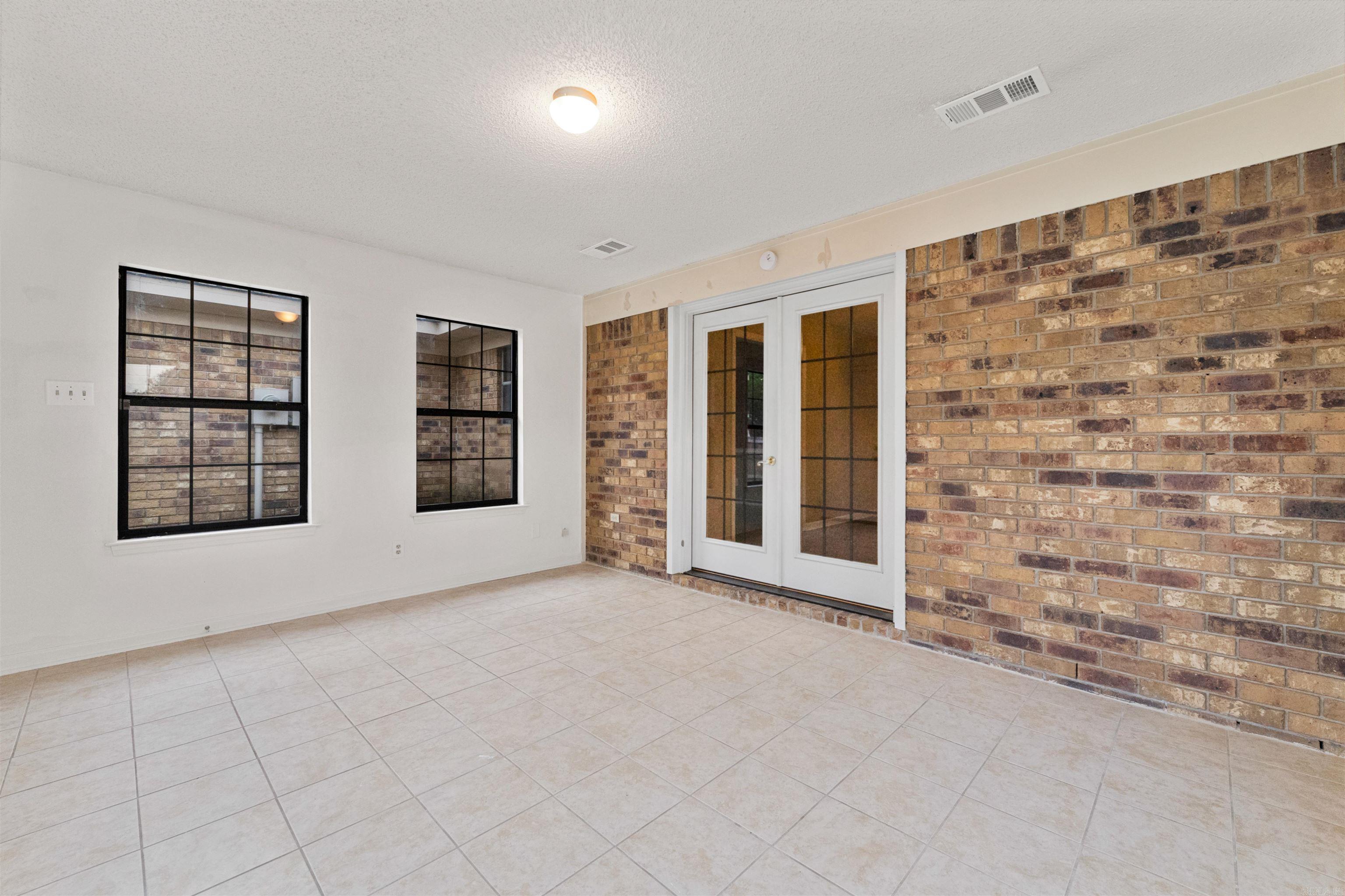 108 Devon Cove
