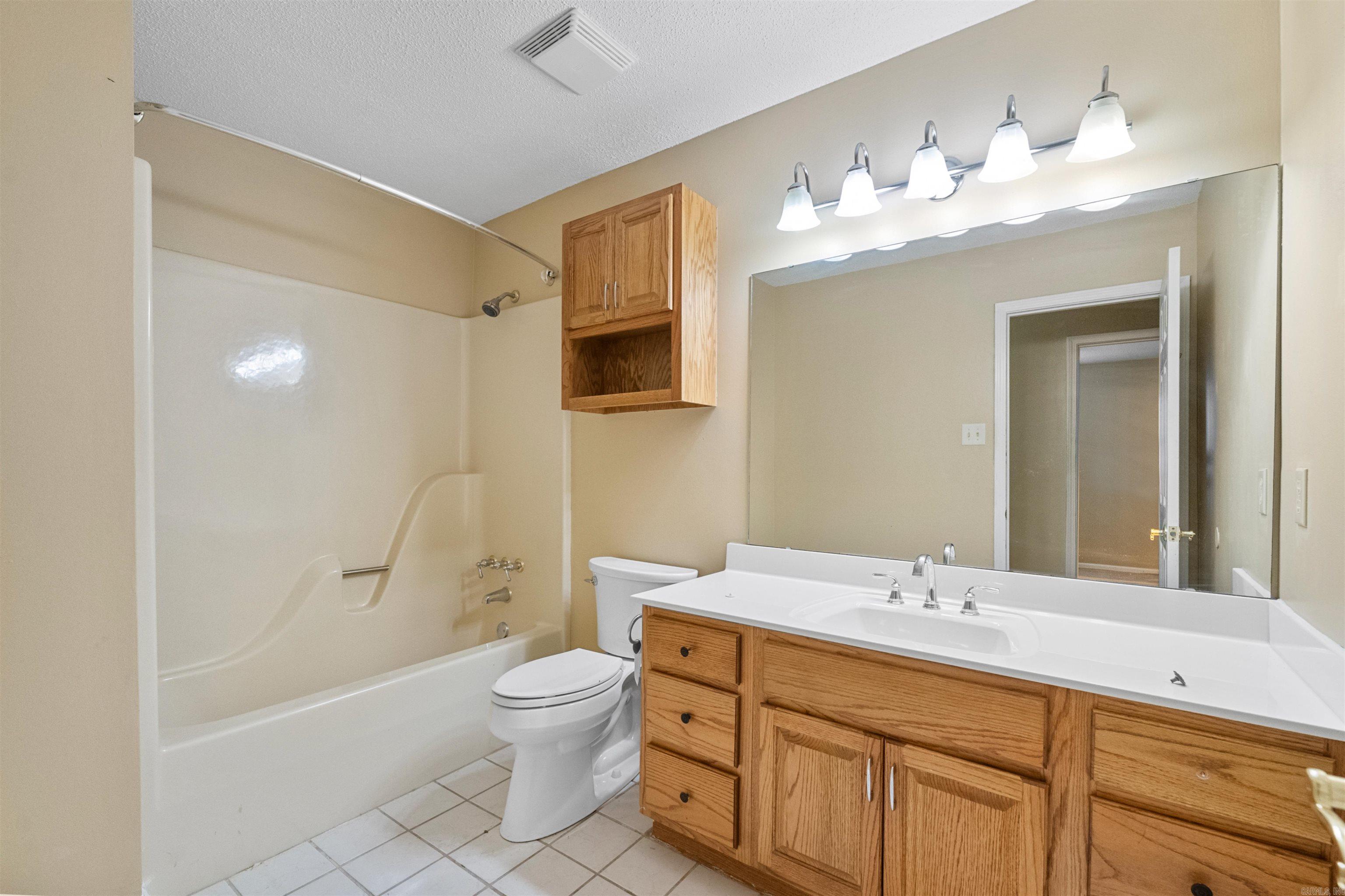 108 Devon Cove