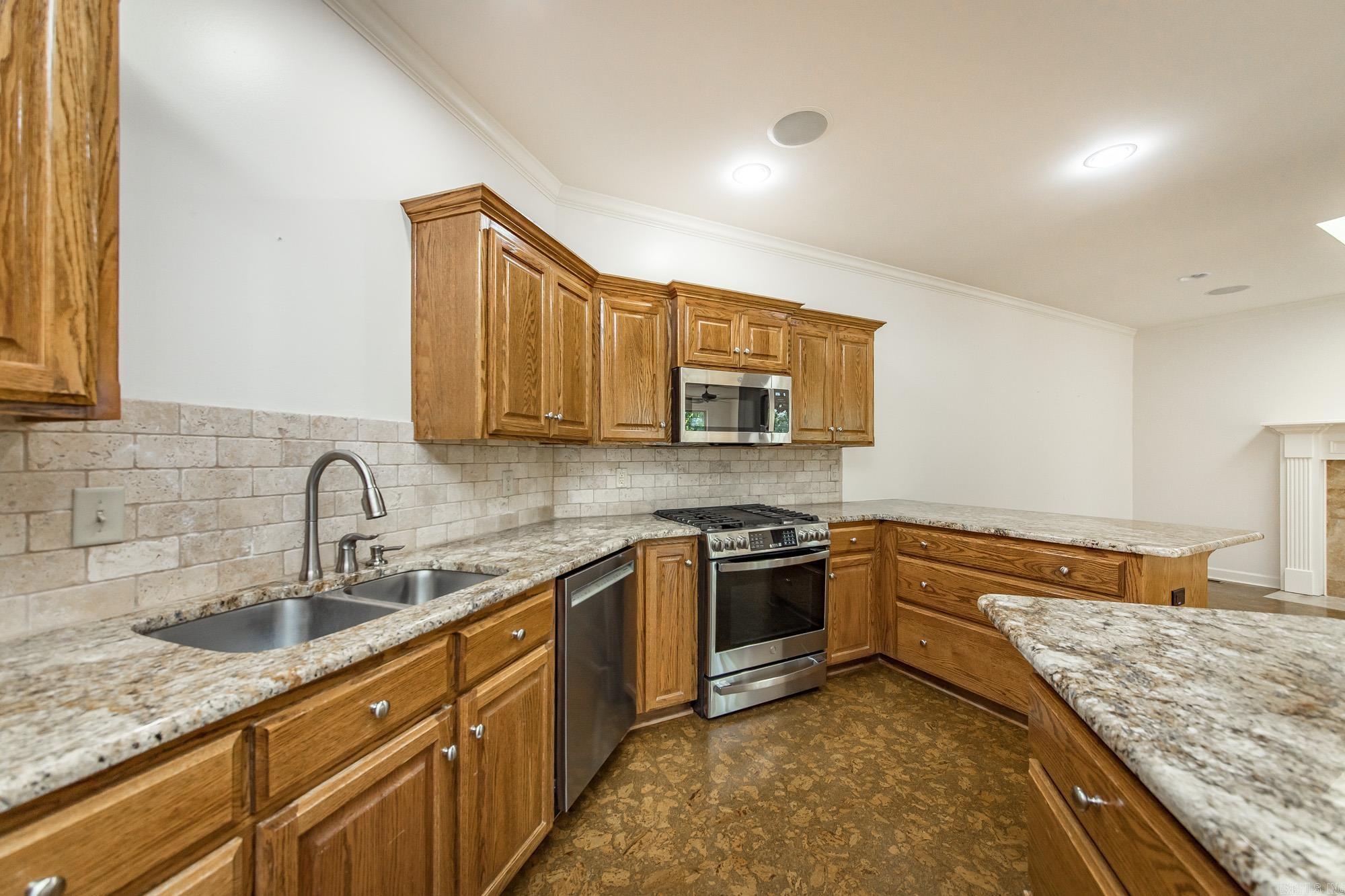 8 Castle Rock Cove
