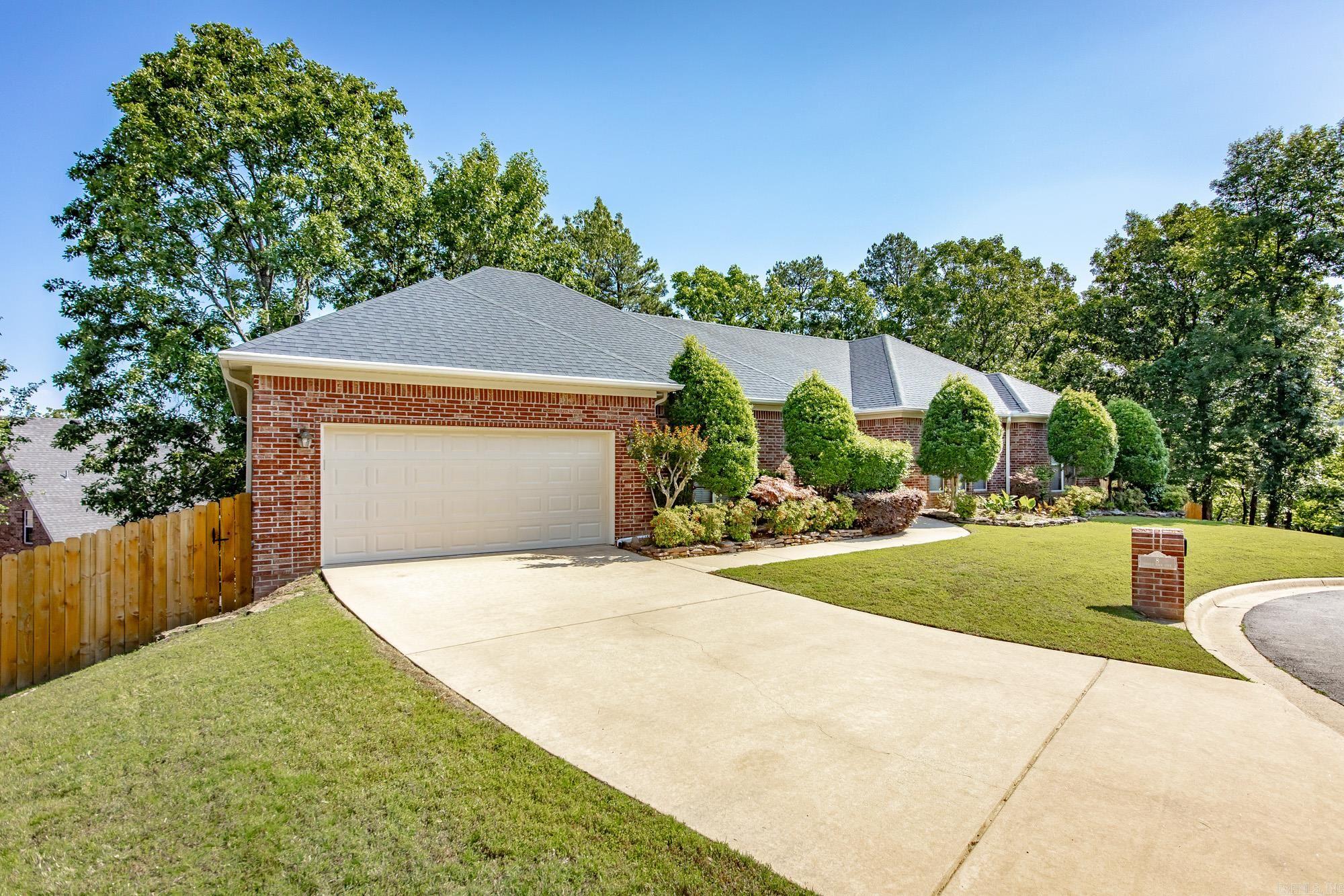 8 Castle Rock Cove