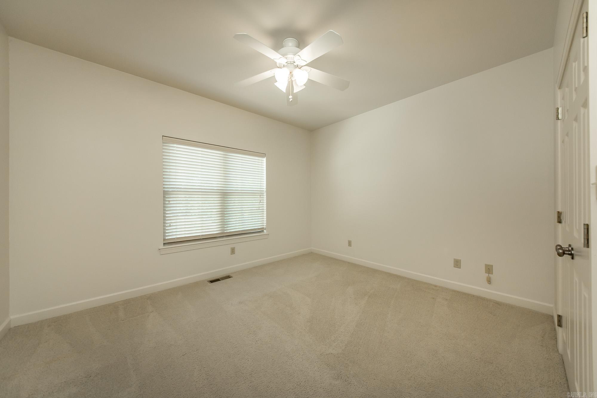 8 Castle Rock Cove