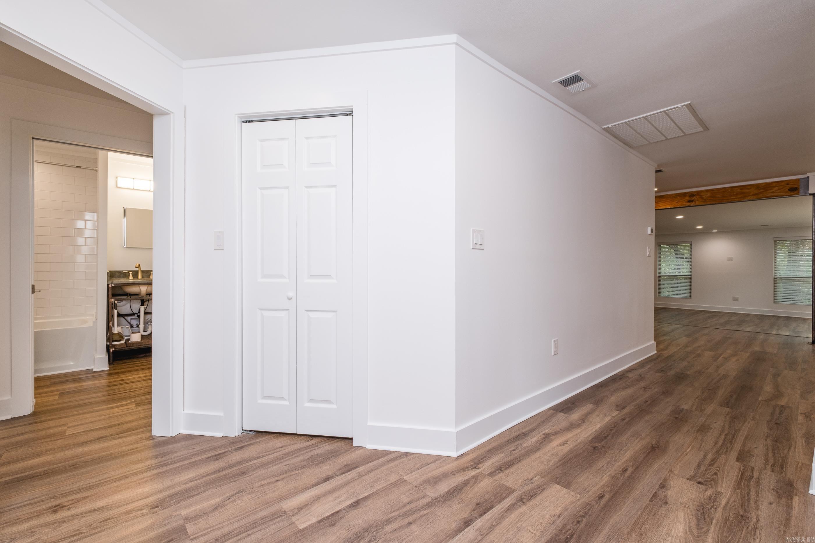 2201 Roberts Road