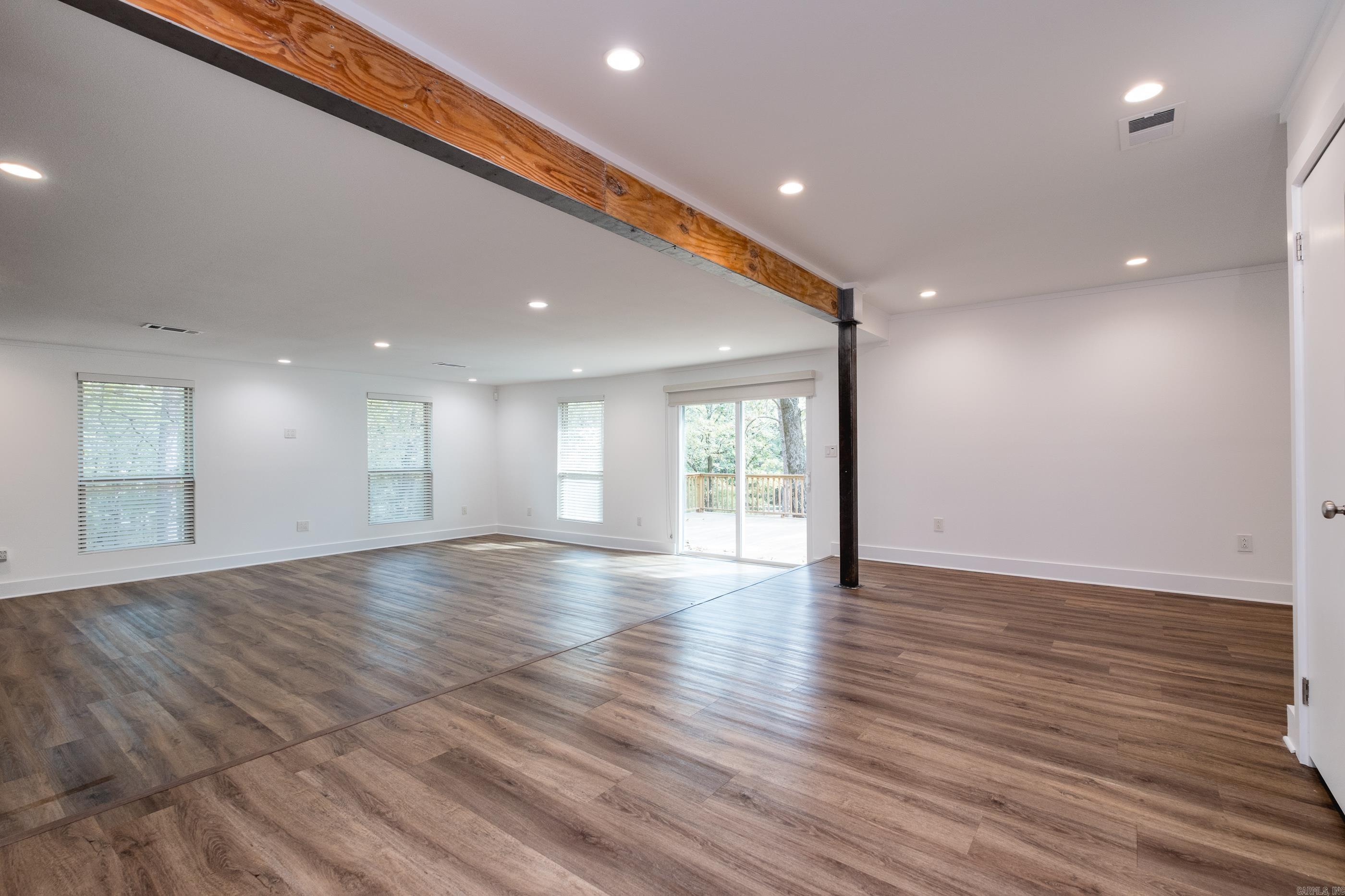 2201 Roberts Road