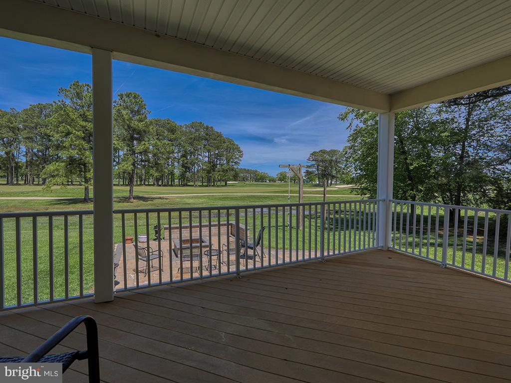 118 West Side Dr