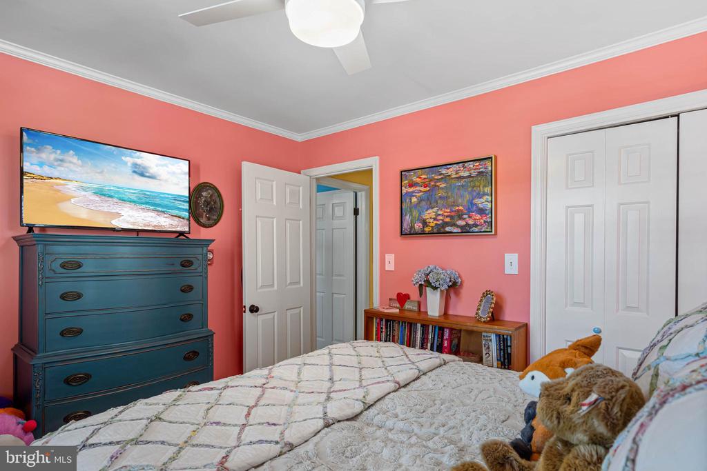 106 Kingsbridge Rd