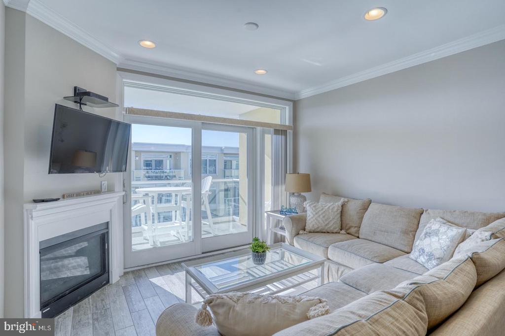 1301 Coastal Highway #V422