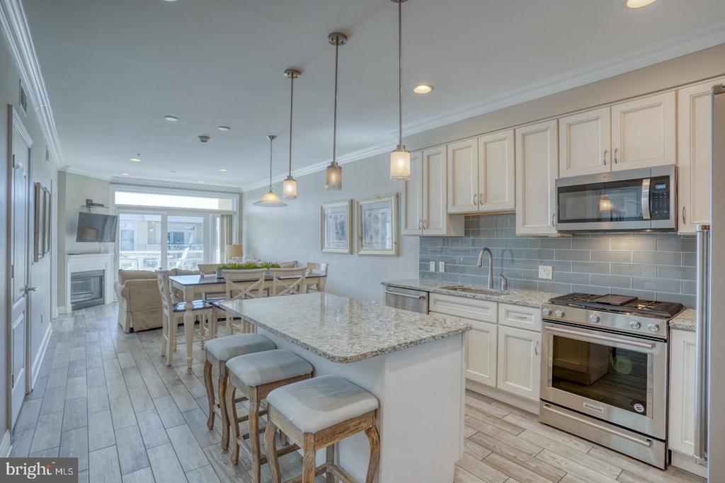 1301 Coastal Highway #V422