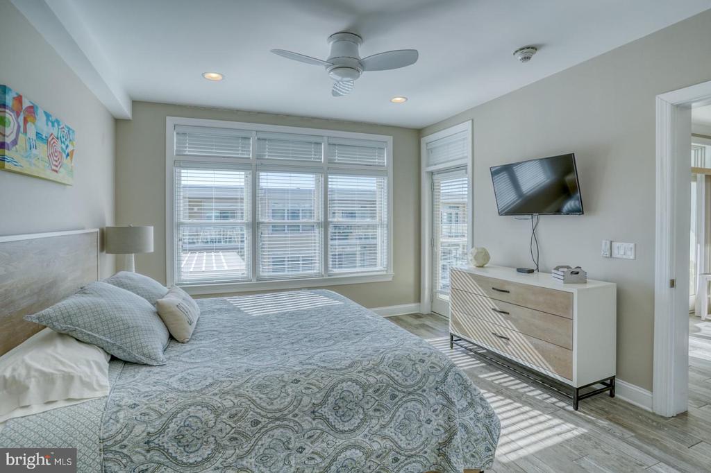 1301 Coastal Highway #V422