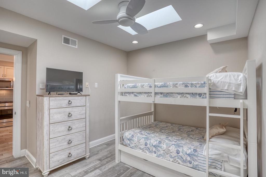 1301 Coastal Highway #V422