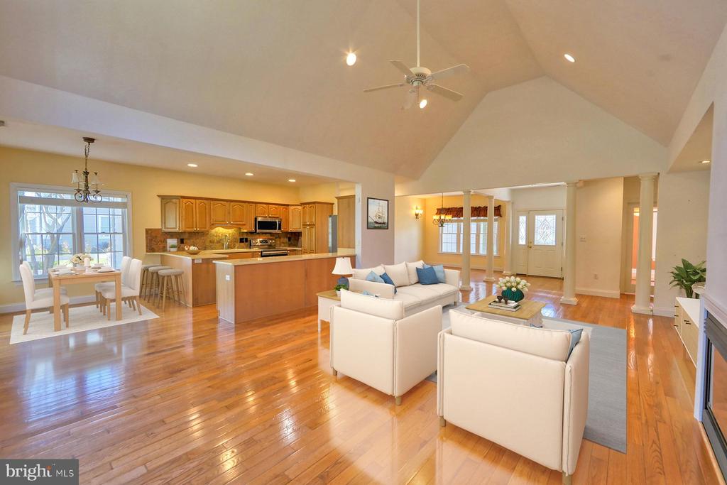 36188 Tarpon Dr