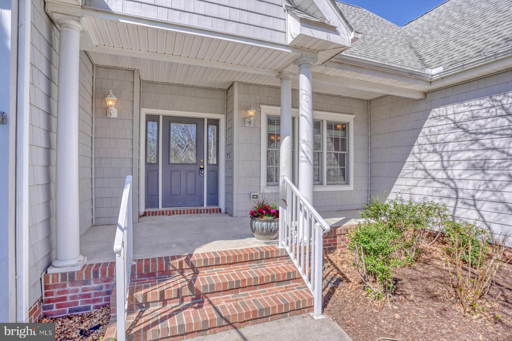 36188 Tarpon Dr