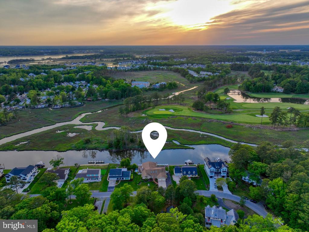 25 West Side Dr