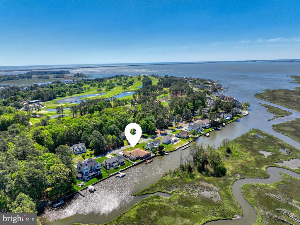 25 West Side Dr