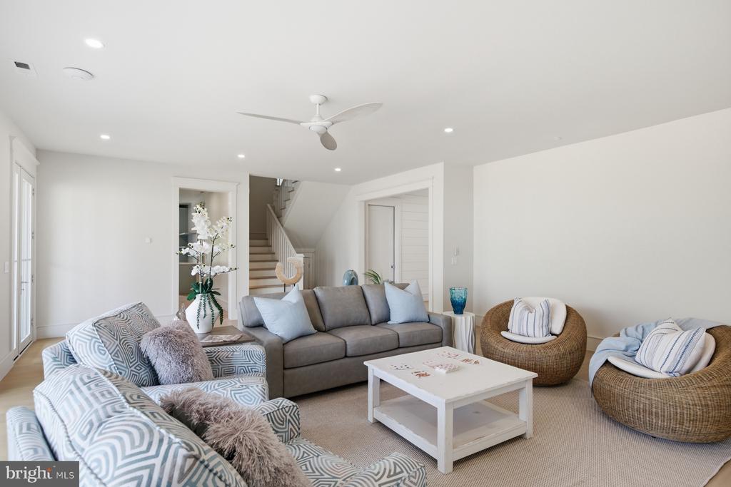 39687 SANDPIPER LANE