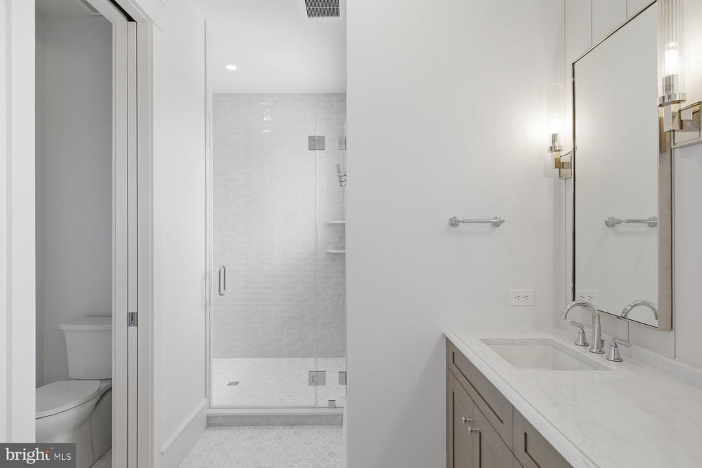 39687 SANDPIPER LANE