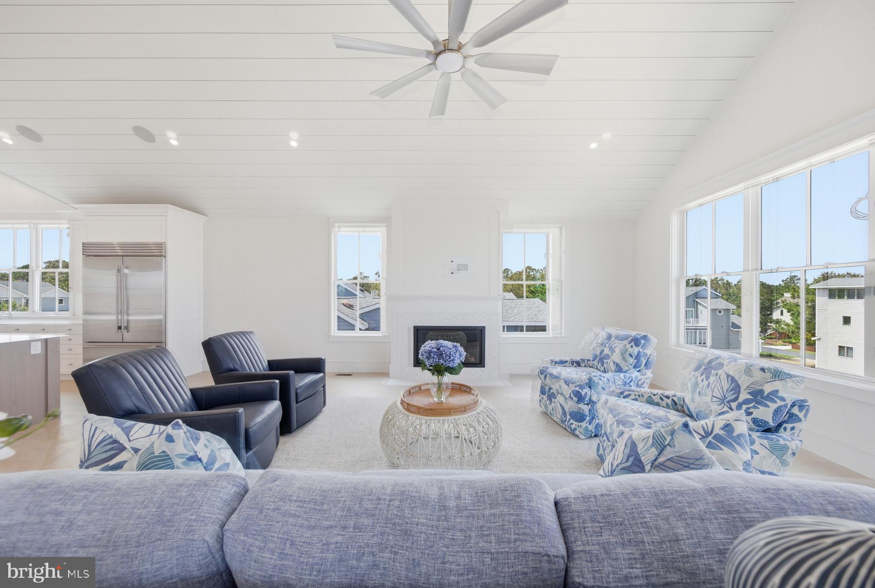 39687 SANDPIPER LANE