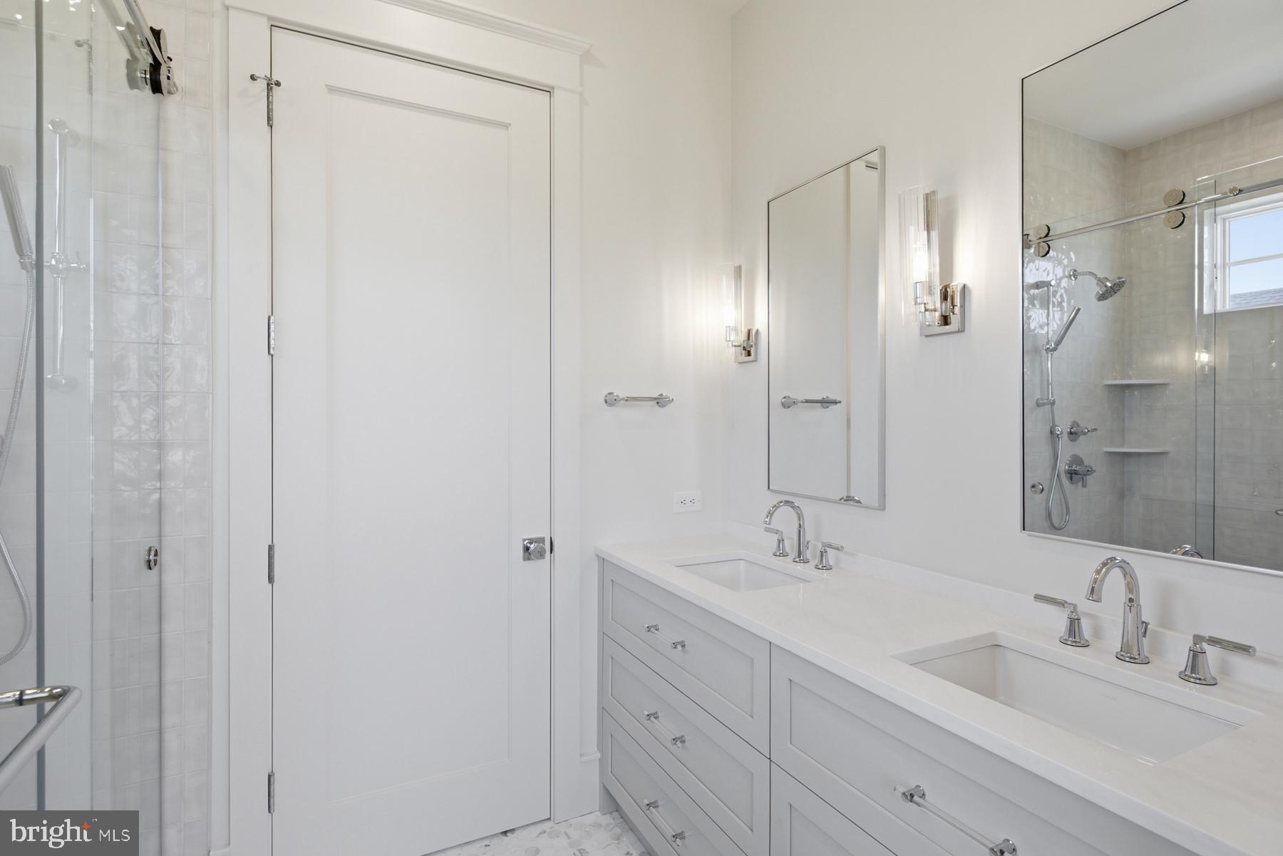 39687 SANDPIPER LANE